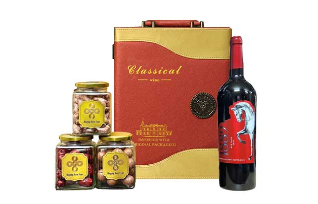 Hộp quà Tết Sung Tài Vượng Khí QTHN 112