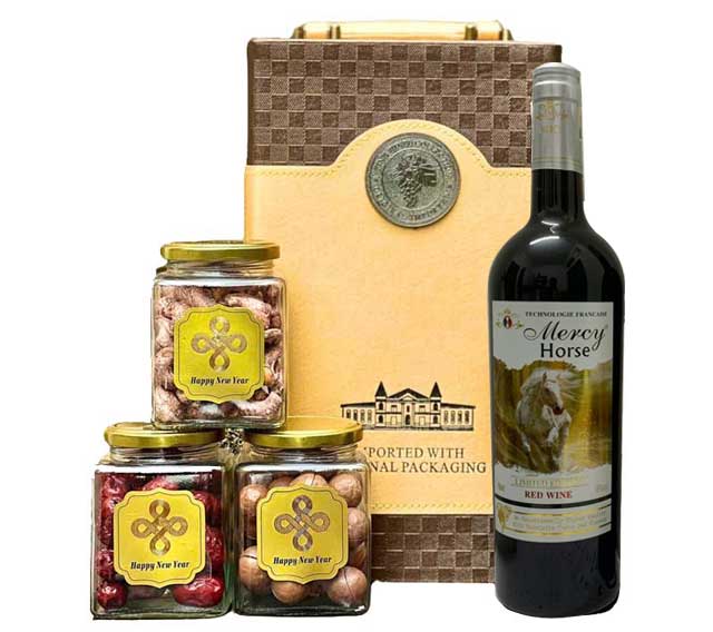 Hộp quà Tết Tết Sang Đủ Lễ QTHN 123