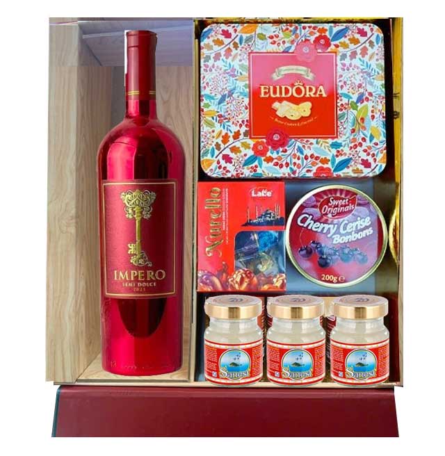 Hộp Quà Tết Kim Mã Cát Tường QTHN1